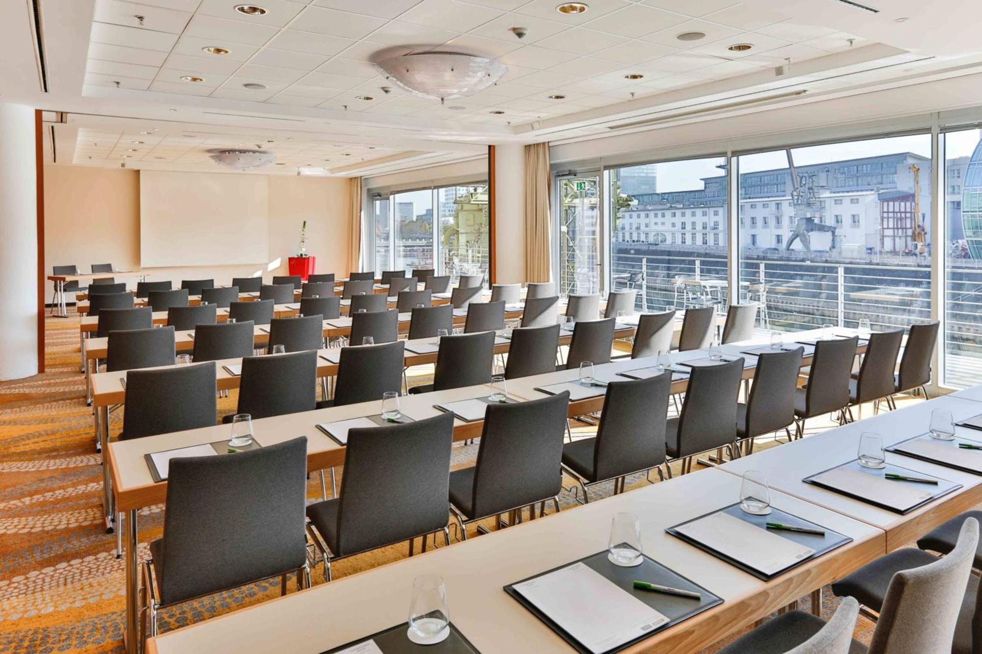 Hotel Courtyard By Marriott Duesseldorf Hafen Exteriér fotografie